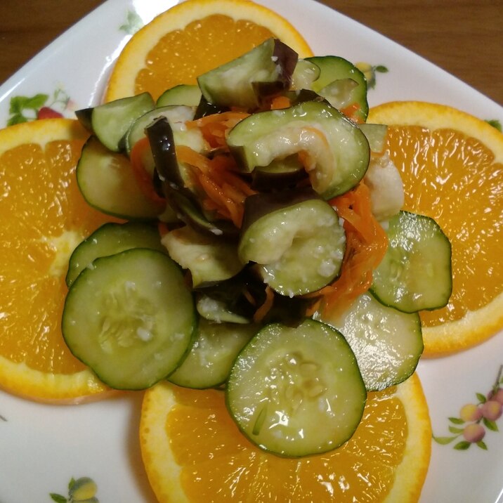 オレンジと夏野菜のサラダ